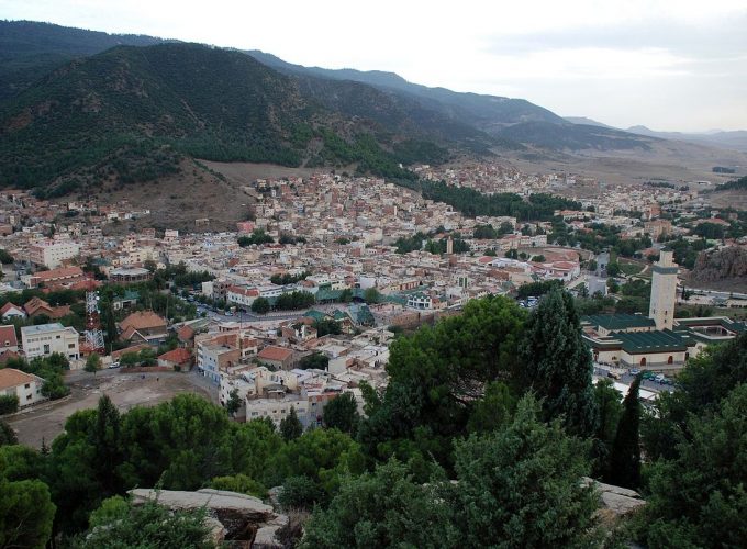 Ifrane (region) : Azrou city tour