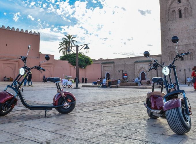 Marrakesh : EcoScooter City Tour